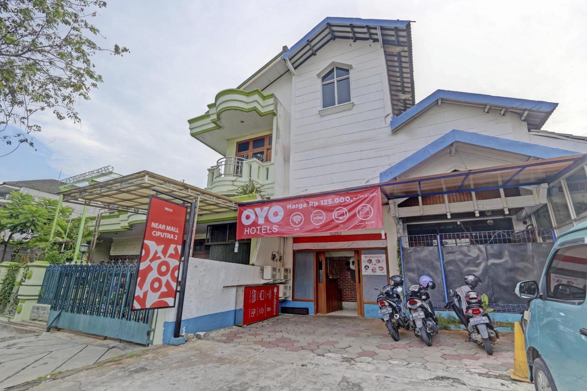 Super Oyo 90426 Near Mall Ciputra 2 سيمارانغ المظهر الخارجي الصورة